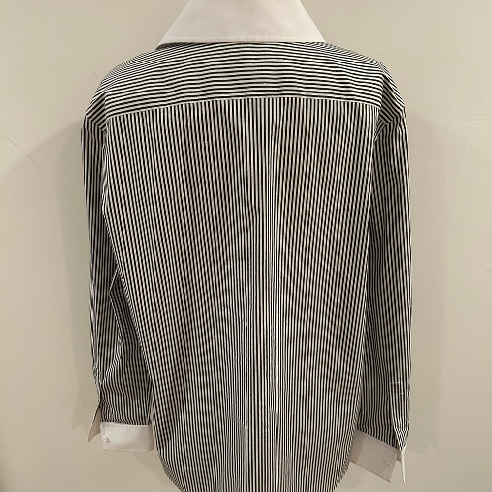 Chic Lafayette 148 button up black striped blouse. - Picture 5 of 6